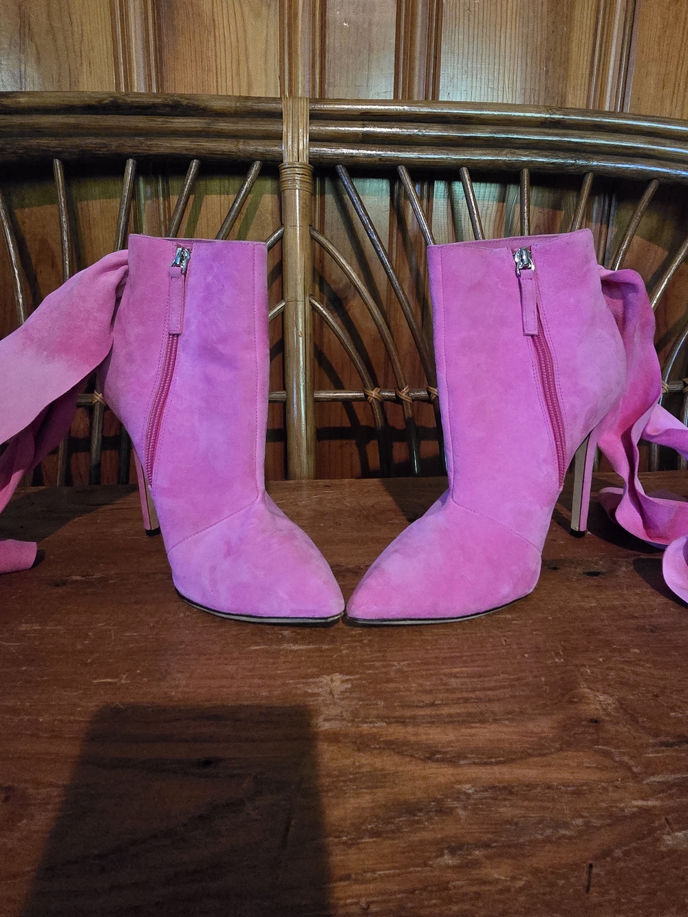 Aminah Abdul Jillil Amira Pink Suede Bow Stiletto Ankle Boot - Picture 12 of 16
